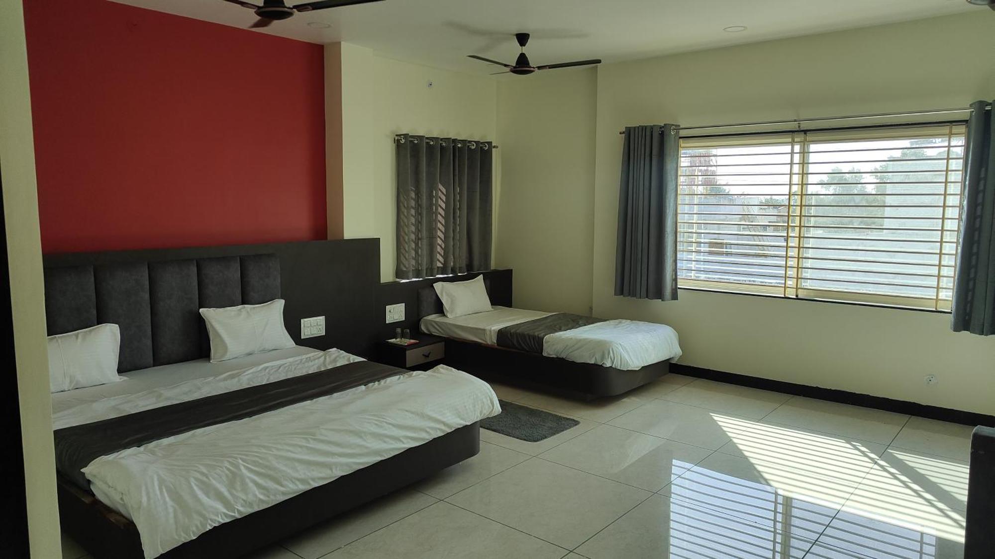 Maheshwar Yashomati Hotel חדר תמונה